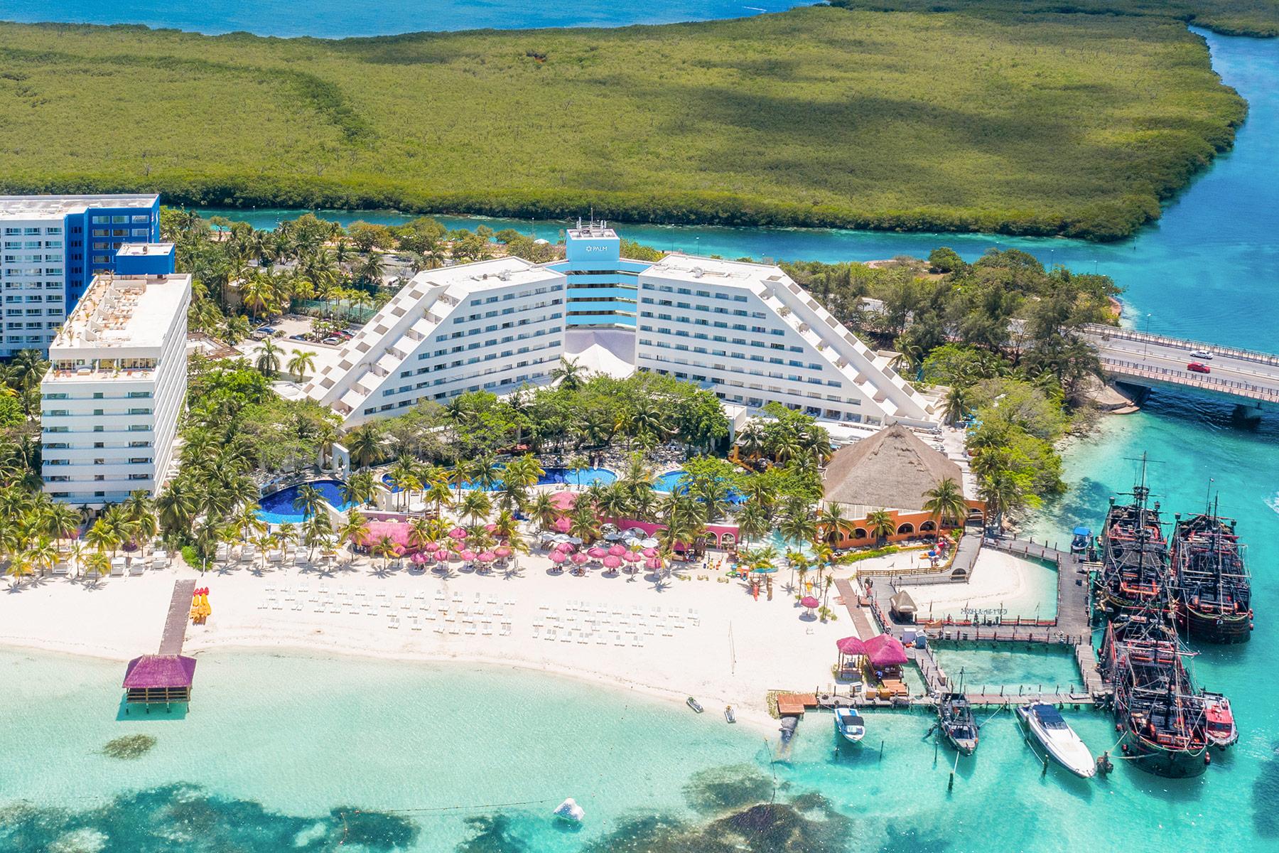 Oasis Palm Hotel Cancun Bagian luar foto