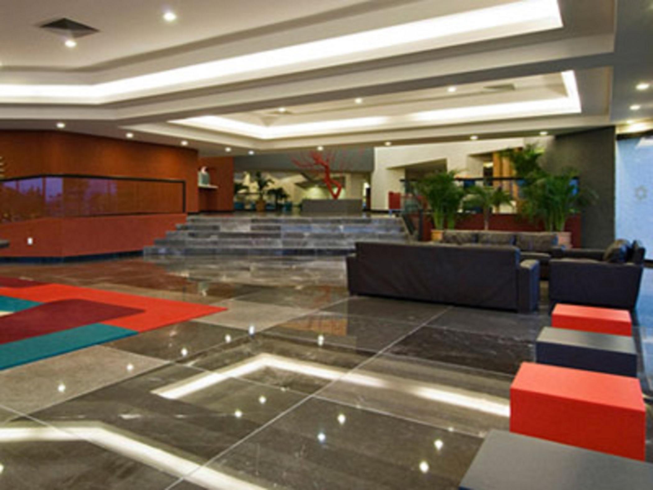 Oasis Palm Hotel Cancun Bagian luar foto