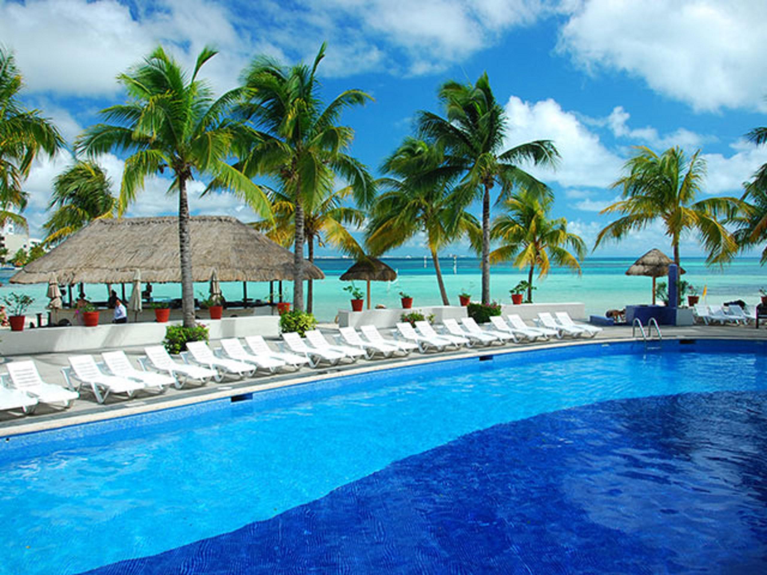 Oasis Palm Hotel Cancun Bagian luar foto