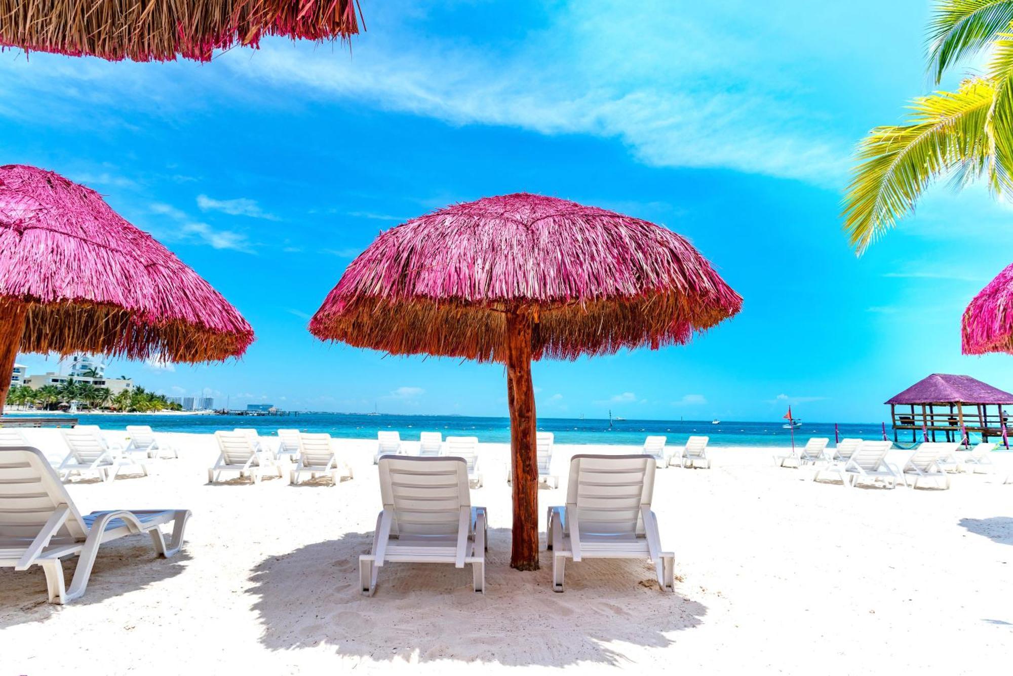 Oasis Palm Hotel Cancun Bagian luar foto