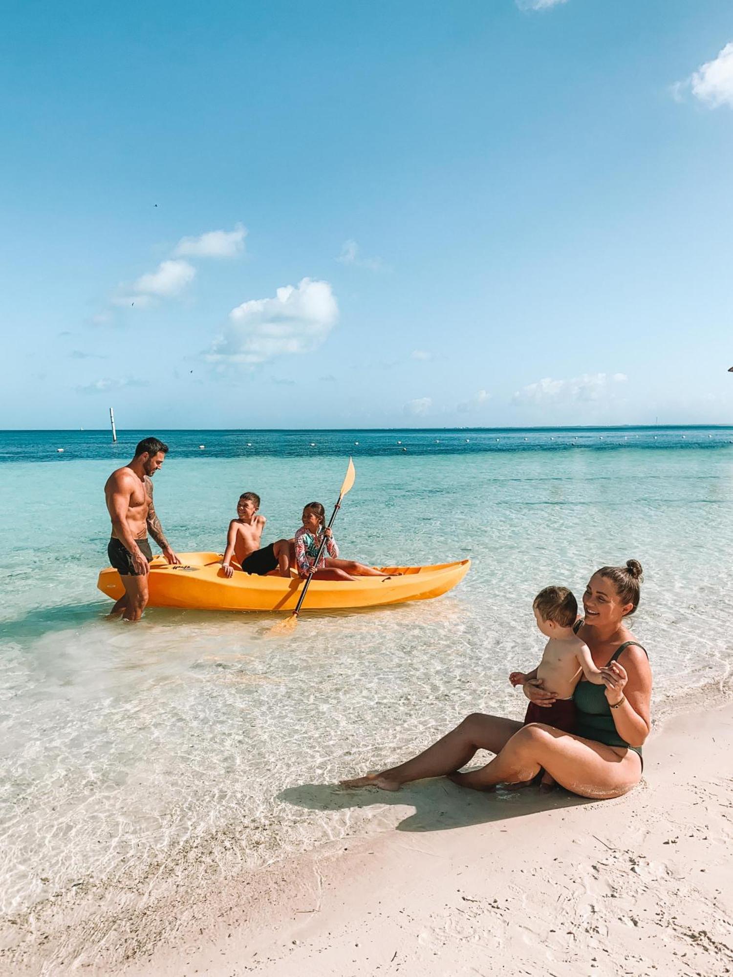 Oasis Palm Hotel Cancun Bagian luar foto